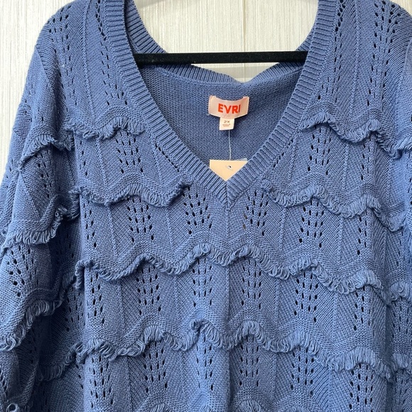 NWT EVRI Navy Blue Textured V-Neck Sweater | Size 2X | Fringe Knit Detail - Picture 2 of 5